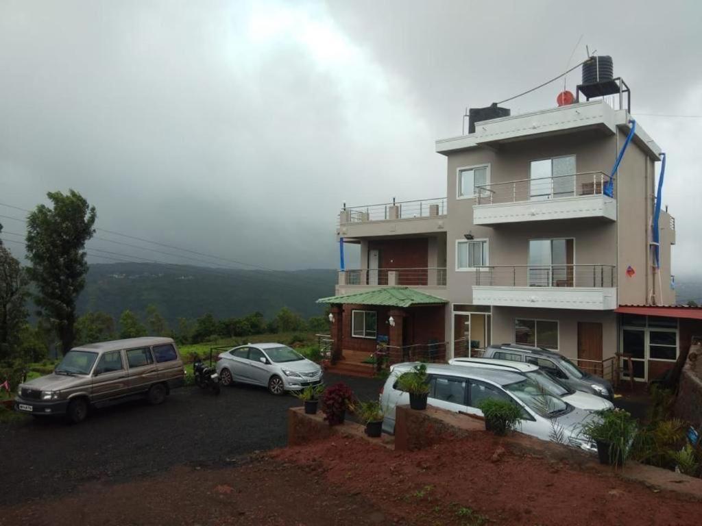 Hotel Magic Mountain,Mahābaleshwar Dış mekan fotoğraf
